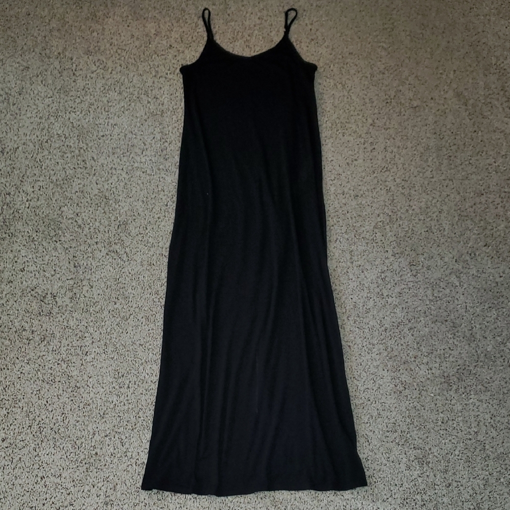 Active USA Black Sleeveless Maxi Dress